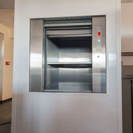 Thang Máy Thực Phẩm Tải Trọng Từ 100Kg - 150Kg